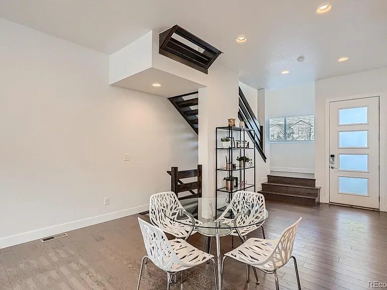 6003 N Galena St — Photo 11