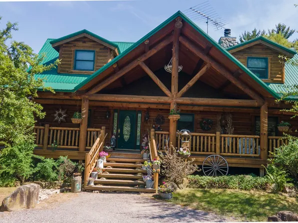 N7296 10th Ln, Westfield, WI 53964