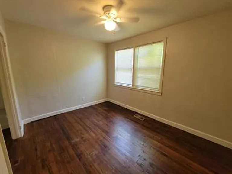 7 Calhoun Rd — Photo 19