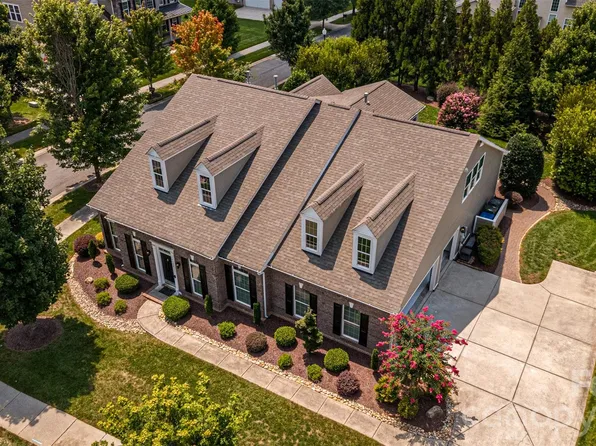 14703 Long Iron Dr, Huntersville, NC 28078