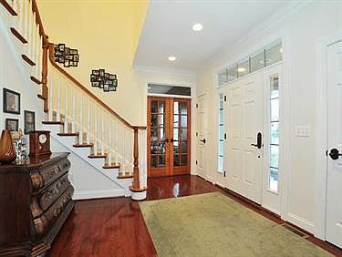 2nd image of 300 Honeybee Dr