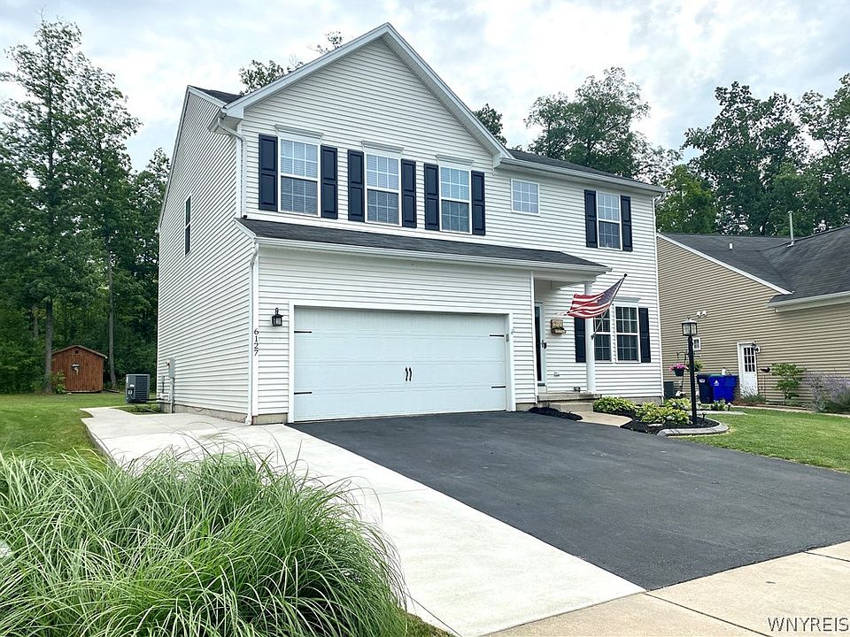6127 Woodford Dr, Lake View, NY 14085 Zillow