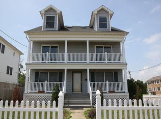 135 Beachway Ave, Keansburg, NJ 07734
