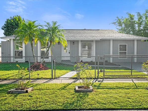 3851 Wingward Ave, Orlando, FL 32822