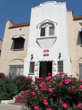 1st image of 424 1/2 N Curson Ave