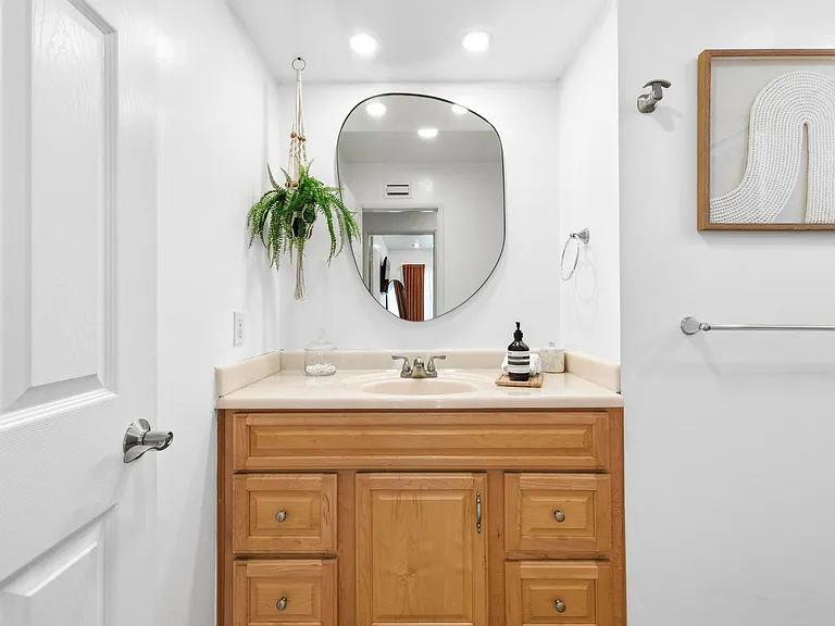 14225 Mango Dr — Photo 10