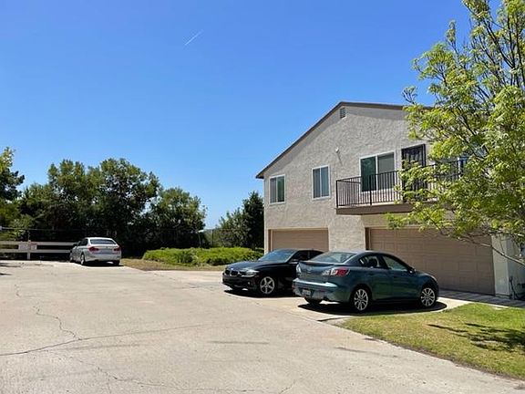 Community space/ backyard grass areas available for all residents