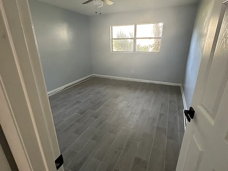 7047 Balboa Dr #7047 — Photo 15