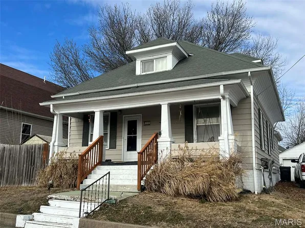 703 Taylor St, Moberly, MO 65270
