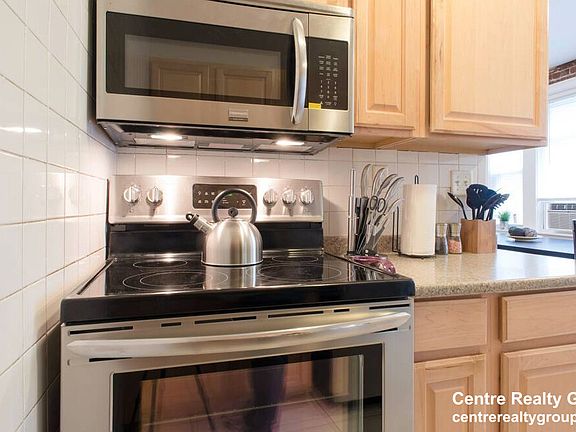 2nd image of 240 Kelton St APT 14