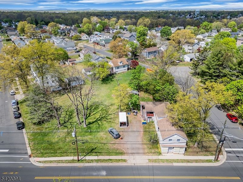 1st image of 946 Kennedy Blvd