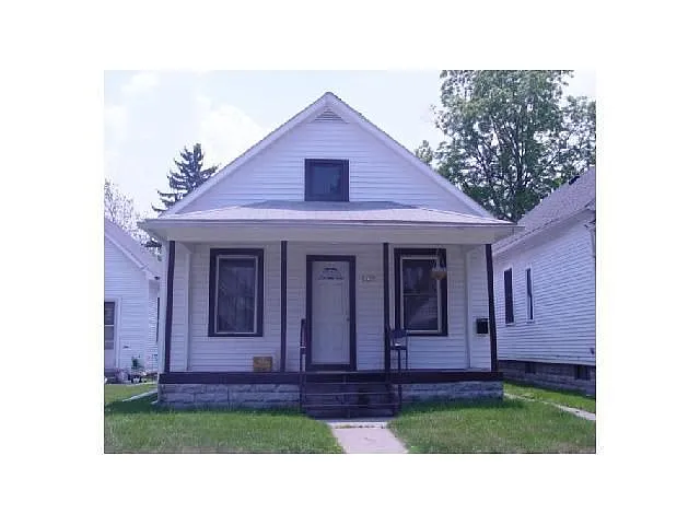 346 E Oakland St photo 1