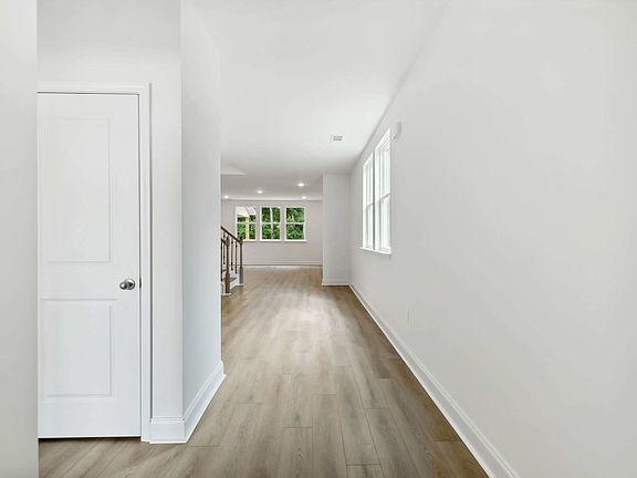 6701 Hanworth Trace, Homesite 329 Interior Image 5
