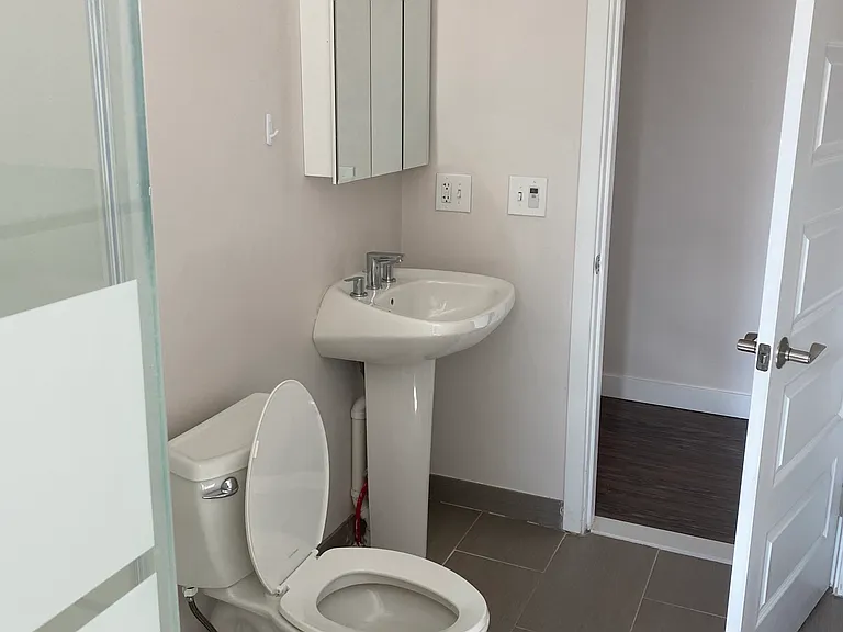 208 Waterman St #4 — Photo 16