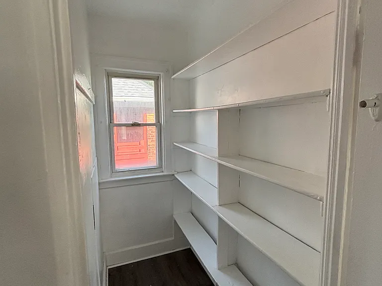 4353 Seebaldt St — Photo 10