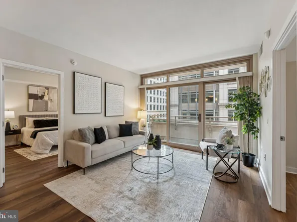 888 N Quincy St Unit 409, Arlington, VA 22203