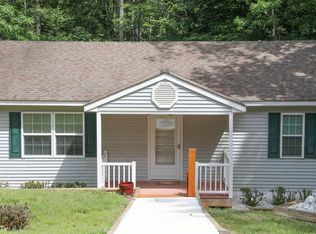 26 W Lake Forest Dr, Palmyra, VA 22963
