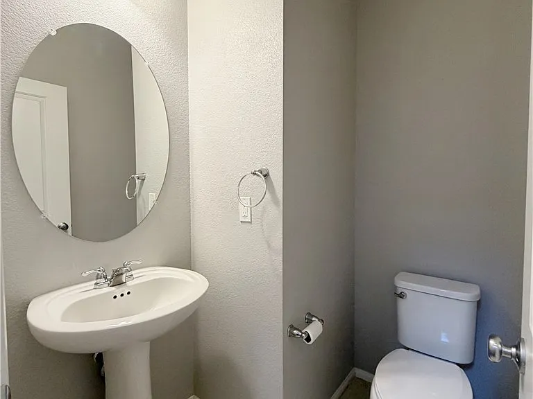 9386 Barcolobo Ave — Photo 10