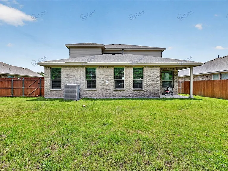 2521 Dunbarton Dr — Photo 20