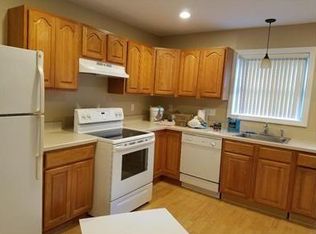 27 Van Buren Ave #B2, Norwalk, CT 06850