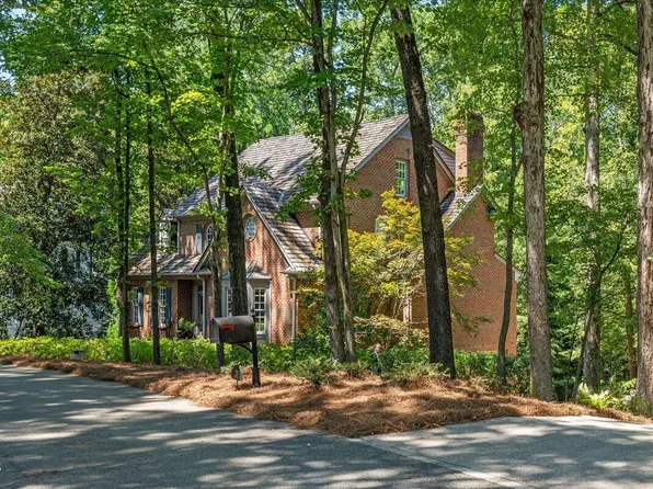 512 Hertford St, Raleigh, NC 27609