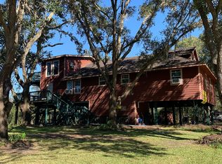 205 River Glen Dr, West Columbia, TX 77486