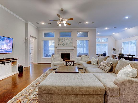 2nd image of 6242 Avon Landing Ln