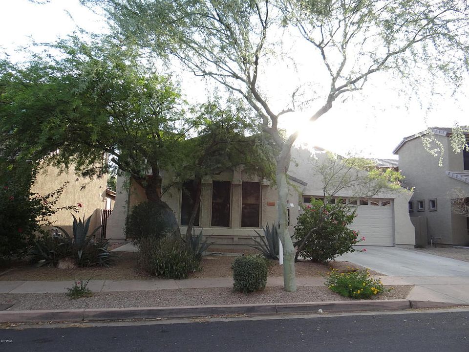 1st image of 35422 N 31st Dr
