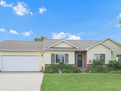 1639 Briar Ln, Pella, IA, 50219