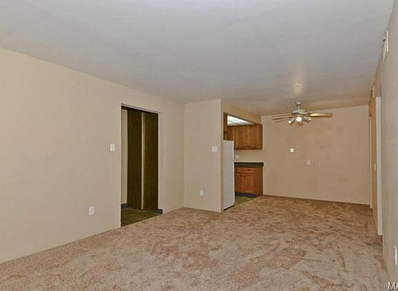 5th image of 4375 Normandy Trace Dr APT D