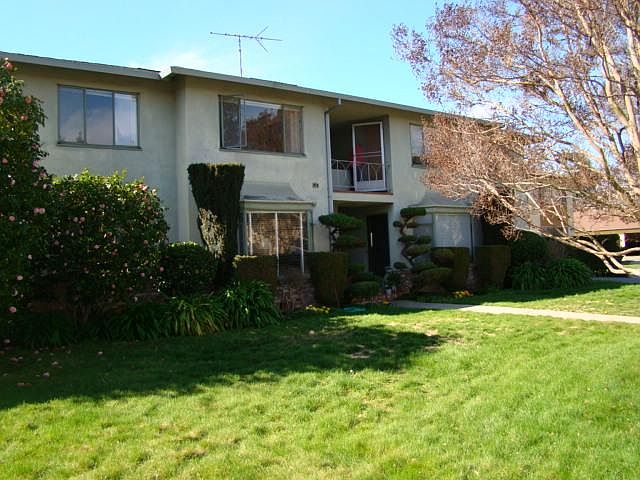 1st image of 15 Kent Pl APT 1