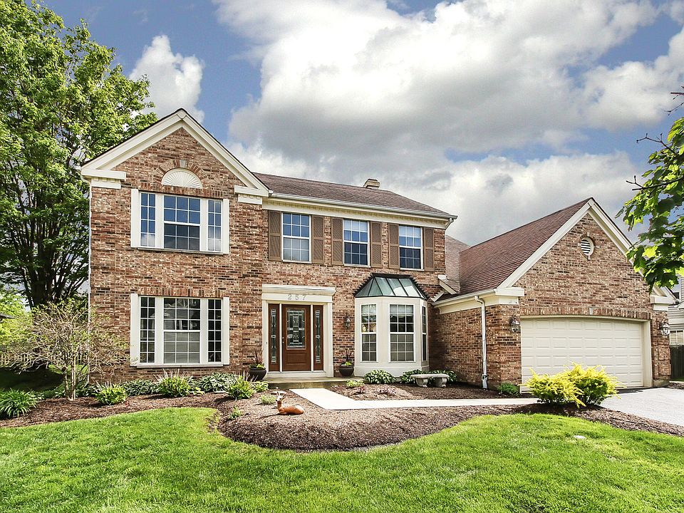 1st image of 257 Village Ln
