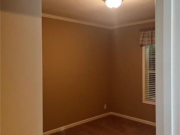 2nd image of 7557 Lacombe St