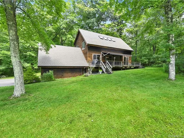 81 Brick School Road, Warren, CT 06754