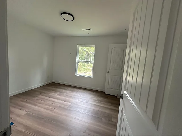 401 Morgan St #B — Photo 18