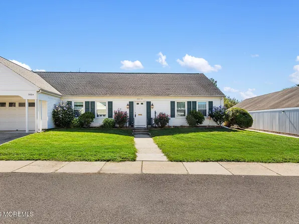 502 Springfield Way #502A, Monroe Twp, NJ 08831