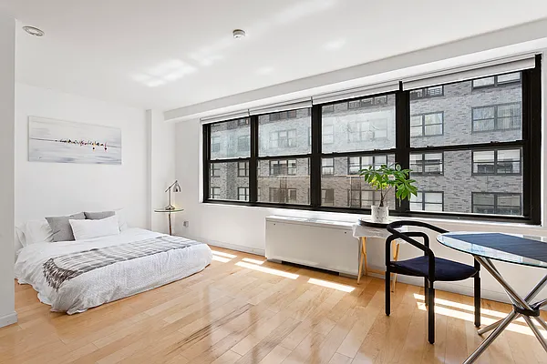 Sold by Corcoran | media 2