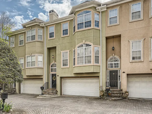 2483 Brookhaven Heights Ct NE, Atlanta, GA 30319