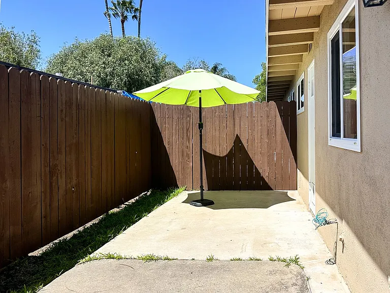 Clearbrook Ln (109) — Photo 15