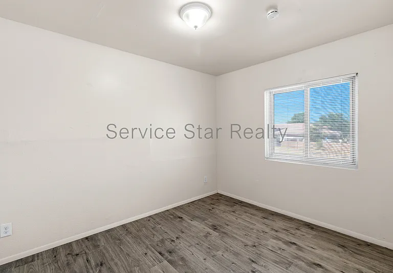 2222 E Pueblo Ave #2 — Photo 11