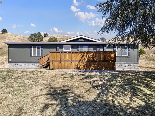 8367 N Umpqua Hwy, Roseburg, OR 97470