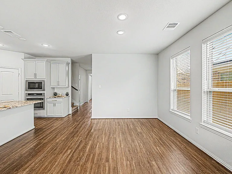 209 Cambria Green Ln — Photo 18