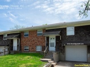 9023 W 78th Cir, Overland Park, KS 66204