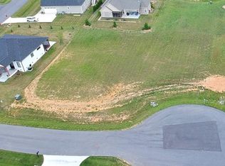 Radnor Ct, Harrisonburg, VA 22801