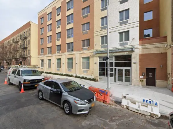 475 Alabama Avenue image 1 of 1