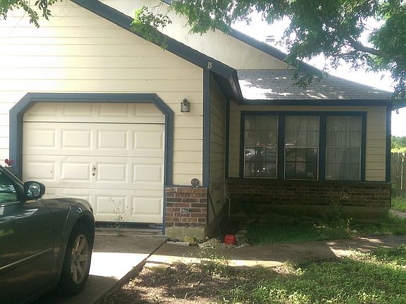 2nd image of 13200 Saxby Ct #B