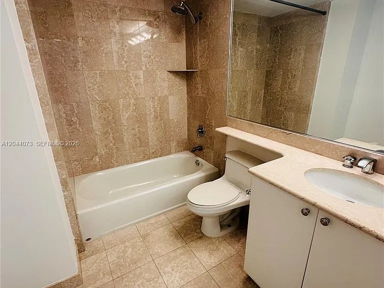 140 Meridian Ave #314 — Photo 36