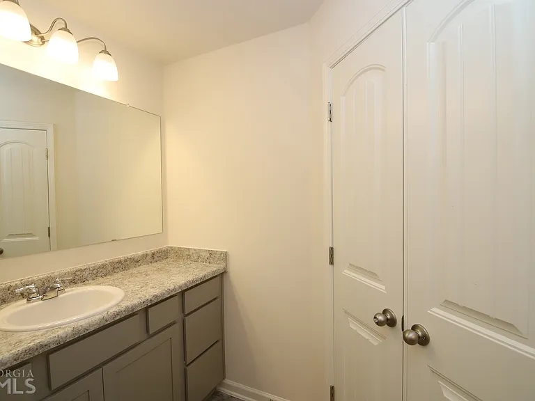 85 Chastain Cir — Photo 25