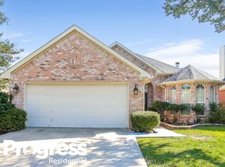 7670 Beaver Head Rd, Fort Worth, TX 76137