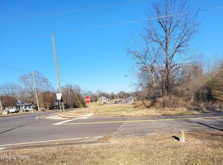 302 N Amhurst Pl, Englewood, TN 37329